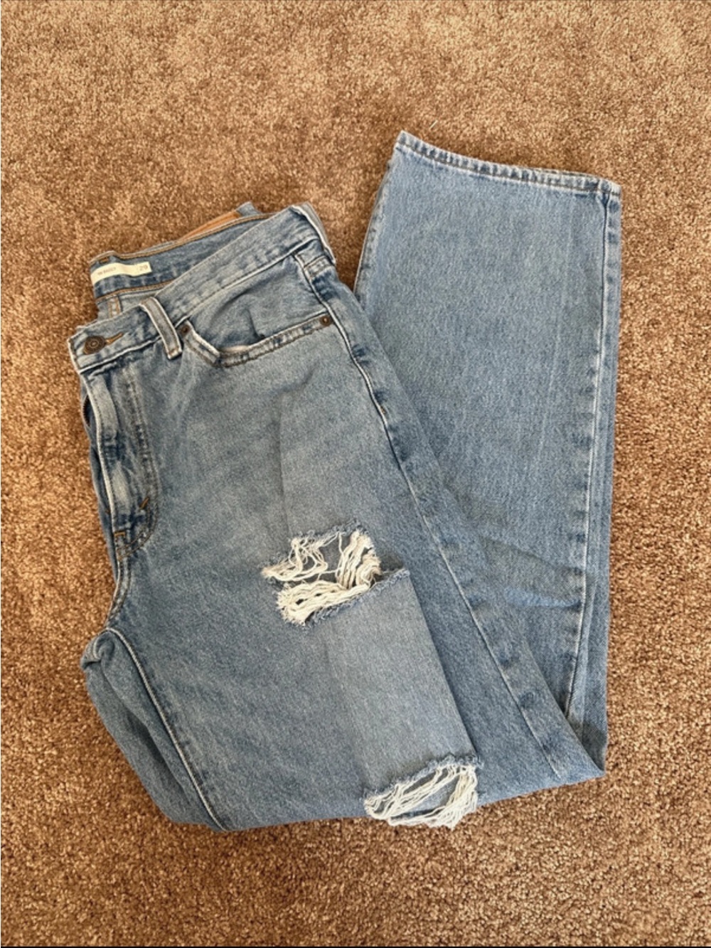 Levi’s 94 Baggy Jeans